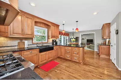 10070 Carrousel Court, Symmes Township, OH 45140 - Photo 16