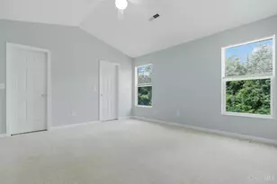 1353 Crotty Ct, Anderson Township, OH 45255 - Photo 18