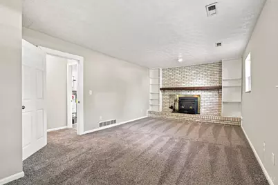 815 Carriage Hill Lane, Hamilton, OH 45013 - Photo 24