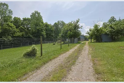 9560 Lockwood Hill Road, Colerain Township, OH 45247 - Photo 12