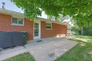 849 Hartz Dr, Lebanon, OH 45036 - Photo 24