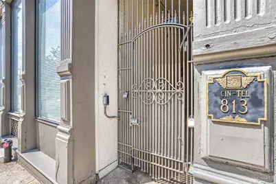 813 Broadway Street #302, Cincinnati, OH 45202 - Photo 2