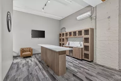 813 Broadway Street #302, Cincinnati, OH 45202 - Photo 16