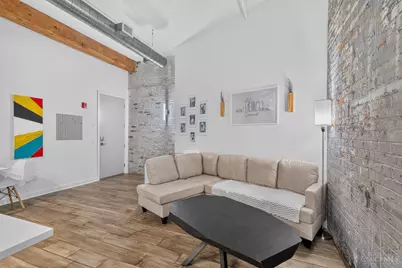 813 Broadway Street #302, Cincinnati, OH 45202 - Photo 4