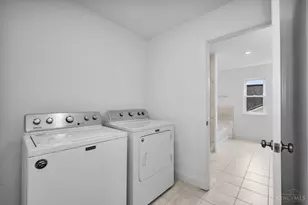 6805 Cork Dr, West Chester, OH 45069 - Photo 36