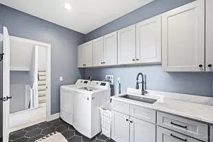 2881 Ziegle Ave, Cincinnati, OH 45208 - Photo 22