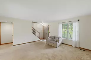 2677 Montana Ave, Cincinnati, OH 45211 - Photo 6