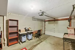 2677 Montana Ave, Cincinnati, OH 45211 - Photo 32