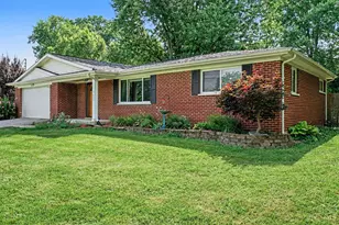 5605 Garrett Dr, Miami Township, OH 45150 - Photo 2