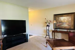 2312 Sylved Ln, Green Township, OH 45238 - Photo 4