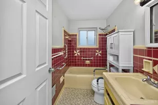 1324 Thurnridge Dr, Reading, OH 45215 - Photo 18