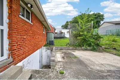 1324 Thurnridge Drive, Cincinnati, OH 45215 - Photo 38