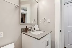 154 E McMicken Ave, Cincinnati, OH 45202 - Photo 36