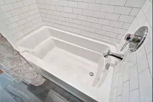 154 E McMicken Ave, Cincinnati, OH 45202 - Photo 38