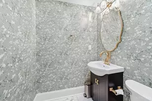 154 E McMicken Ave, Cincinnati, OH 45202 - Photo 16