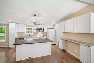 2873 Lindale Mount Holly Road, Amelia, OH 45102 - Photo 10