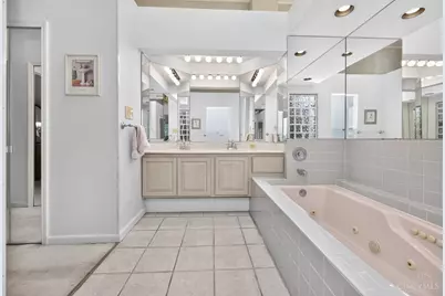 12178 Peak Drive, Springdale, OH 45246 - Photo 36