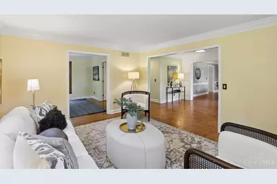 8383 Ellenwoods Drive, Symmes Township, OH 45249 - Photo 6