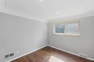 8710 Mockingbird Ln, Springfield Township, OH 45231 - Photo 24