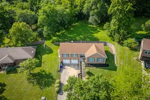 560 Leo Dr, Hamilton, OH 45013 - Photo 2