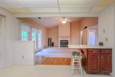 560 Leo Drive, Hamilton, OH 45013 - Photo 10
