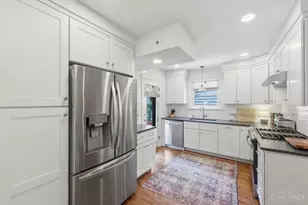 1326 Herlin Pl, Cincinnati, OH 45208 - Photo 14