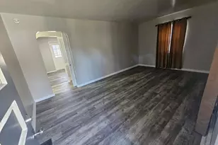 1720 Marilyn Ln, Cincinnati, OH 45231 - Photo 2