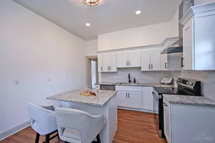 7408 Maple Ave, Cincinnati, OH 45231 - Photo 12