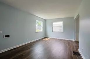 7734 Bitteroot Ln, Cincinnati, OH 45224 - Photo 6