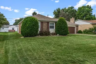 619 Hiatt Ave, Wilmington, OH 45177 - Photo 2