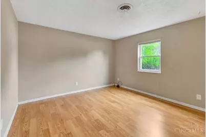303 West Place, Trenton, OH 45067 - Photo 32