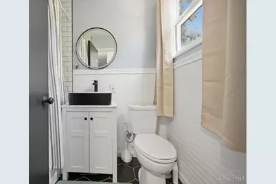 5 Briarwood Lane, Green Hills, OH 45218 - Photo 32