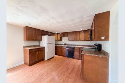 561 Nowlin Avenue, Greendale, IN 47025 - Photo 2