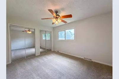 561 Nowlin Avenue, Greendale, IN 47025 - Photo 4