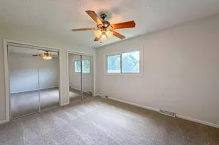561 Nowlin Ave, Greendale, IN 47025 - Photo 4