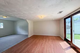 561 Nowlin Ave, Greendale, IN 47025 - Photo 6