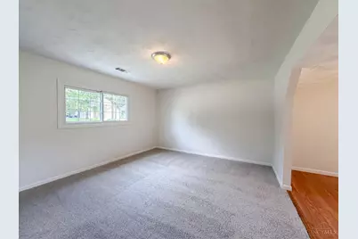 561 Nowlin Avenue, Greendale, IN 47025 - Photo 8
