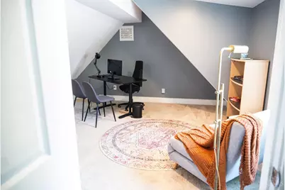1573 Pullan Avenue, Cincinnati, OH 45223 - Photo 24