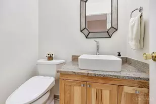 5923 Quailhill Dr, Cincinnati, OH 45233 - Photo 18