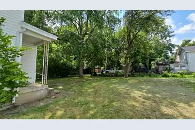 913 Sycamore Street, Hamilton, OH 45011 - Photo 6