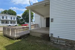 913 Sycamore St, Hamilton, OH 45011 - Photo 4