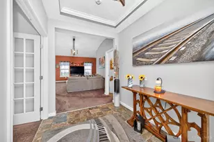 24 Waterford Blvd, Fairborn, OH 45324 - Photo 4