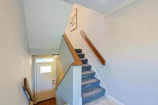 90 Carpenters Ridge, Blue Ash, OH 45241 - Photo 4