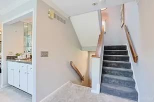 90 Carpenters Ridge, Blue Ash, OH 45241 - Photo 2