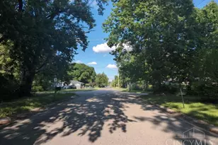 4301 Freudenberger Ave, Trotwood, OH 45417 - Photo 6