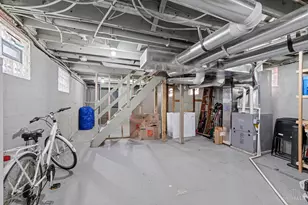 3003 W 8th St, Cincinnati, OH 45205 - Photo 16