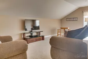 4227 English Oaks Ct, Union Township, OH 45103 - Photo 36