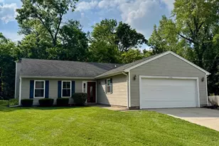905 Ferncliff Ct, Monroe, OH 45050 - Photo 1