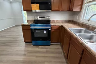 1070 Imprint Ln, Forest Park, OH 45240 - Photo 12
