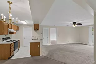 3131 Preserve Ln, Colerain Township, OH 45239 - Photo 8